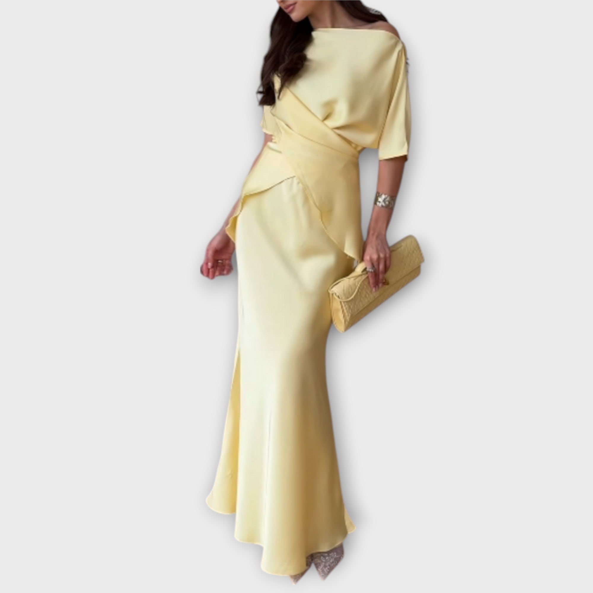 Finja - Top con spalle scoperte con nodo frontale e completo gonna