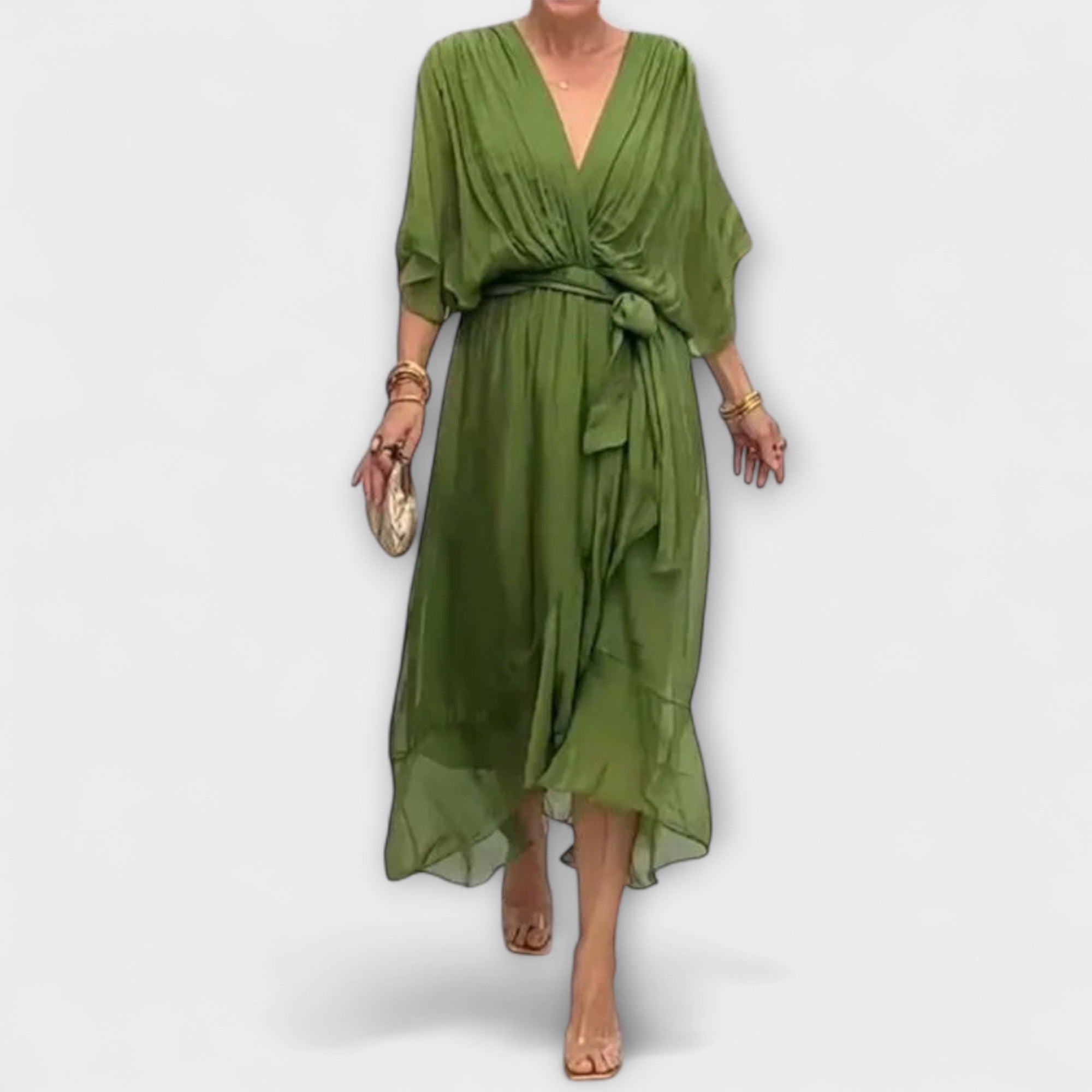 Amoura - Robe en chiffon avec col en V