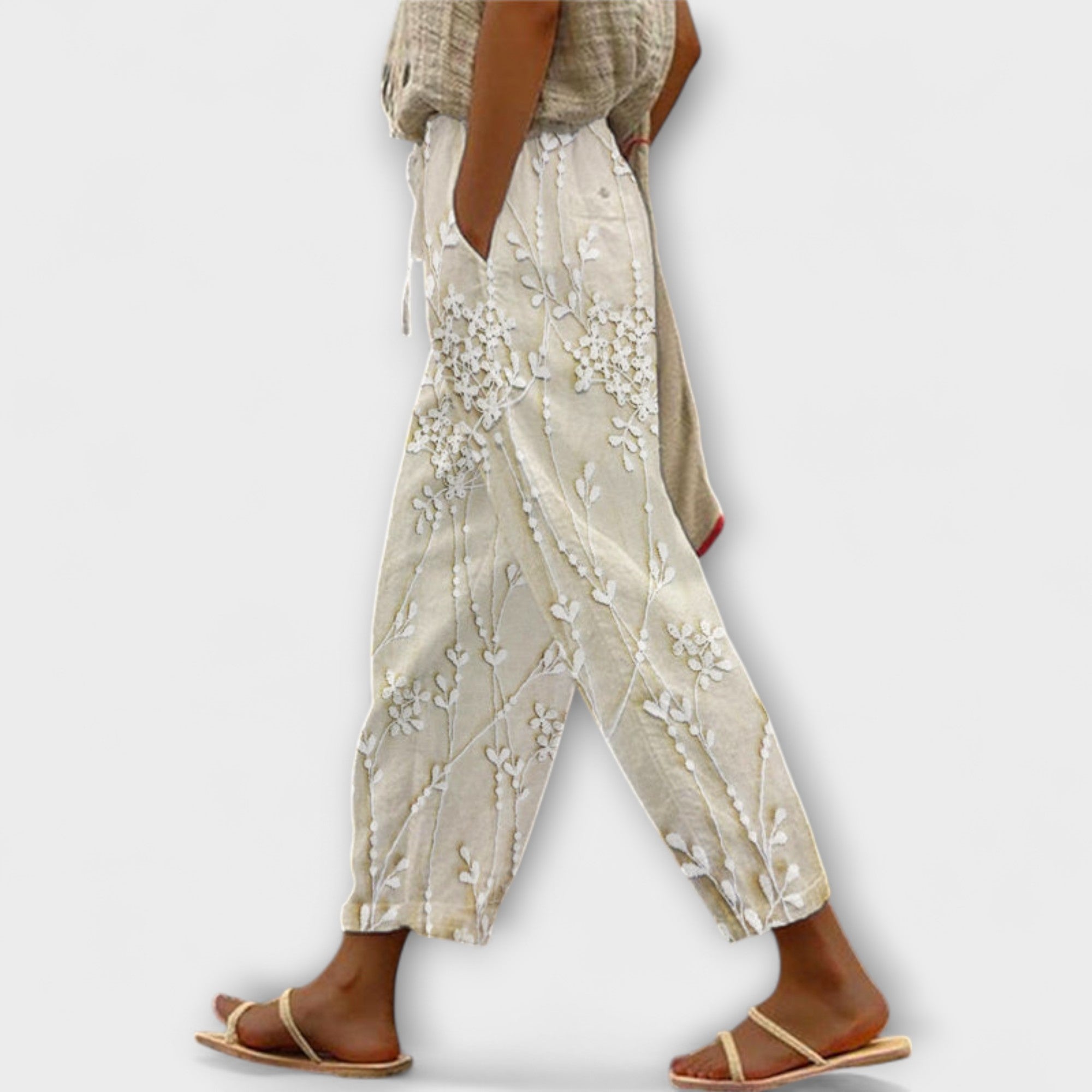 Zoey - Pantalones estampados con patrón de hoja de uva